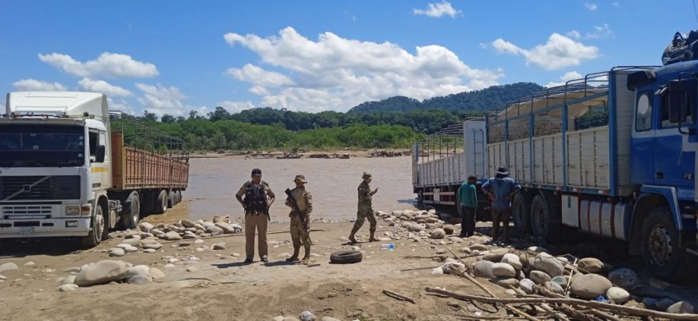 Militares comisaron 22 toneladas de rieles de tren en Tarija