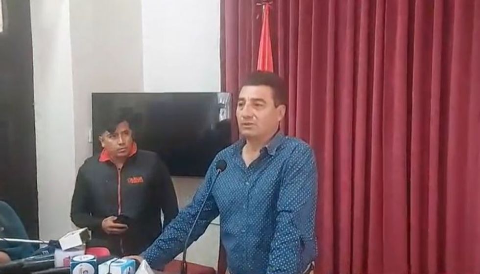 Alcalde Torres lamenta desplazamiento de ciudadanos de Tarija para el Censo