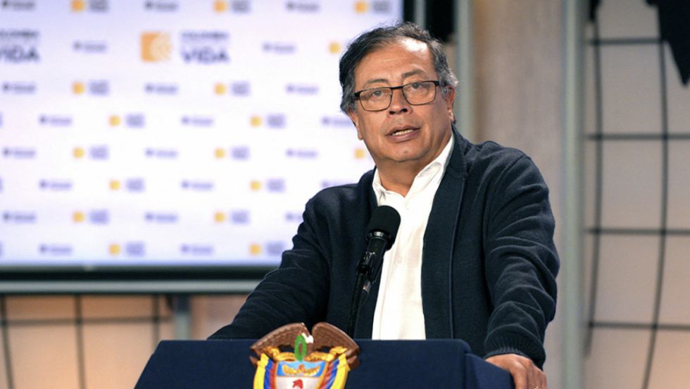 Petro invita al mundo a romper relaciones con Israel