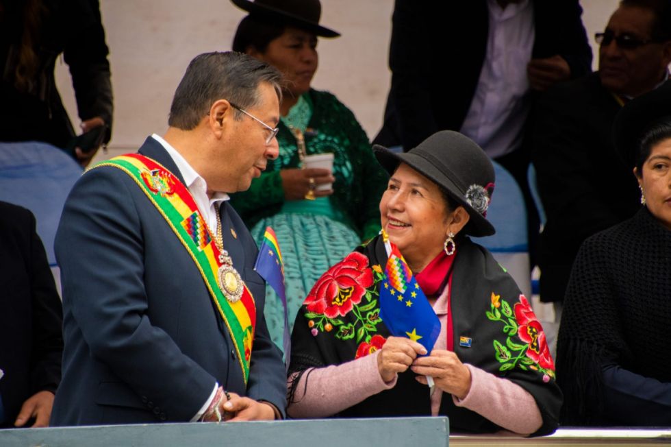 El MAS cuestiona a Sosa por dar cargos diplomáticos a una “logia”