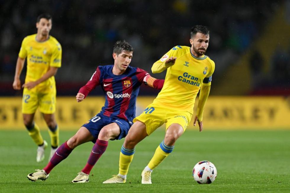 El Barcelona gana y mantiene sus posibilidades  de luchar por el título 