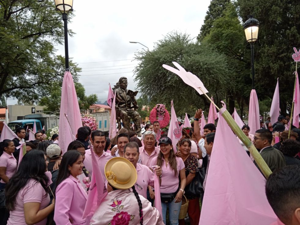 MNR conmemora en Tarija 72 años de Revolución
