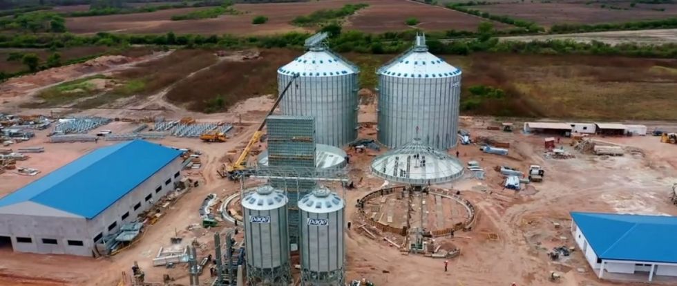 Arce alista la entrega del Centro de Almacenamiento de Granos de Yacuiba 