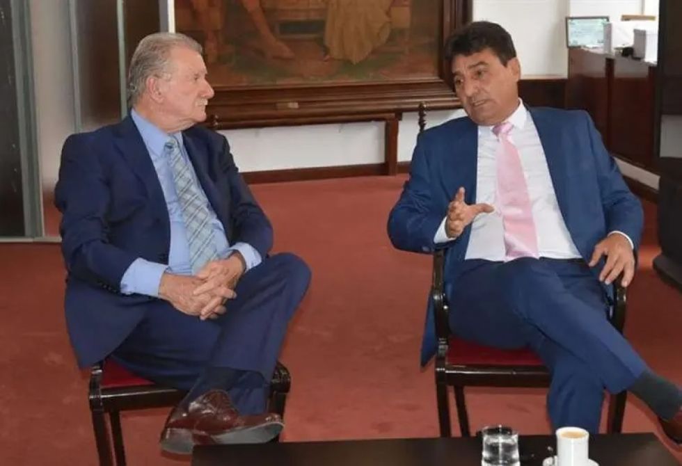 Alcalde busca sellar acuerdos en salud y turismo con Salta