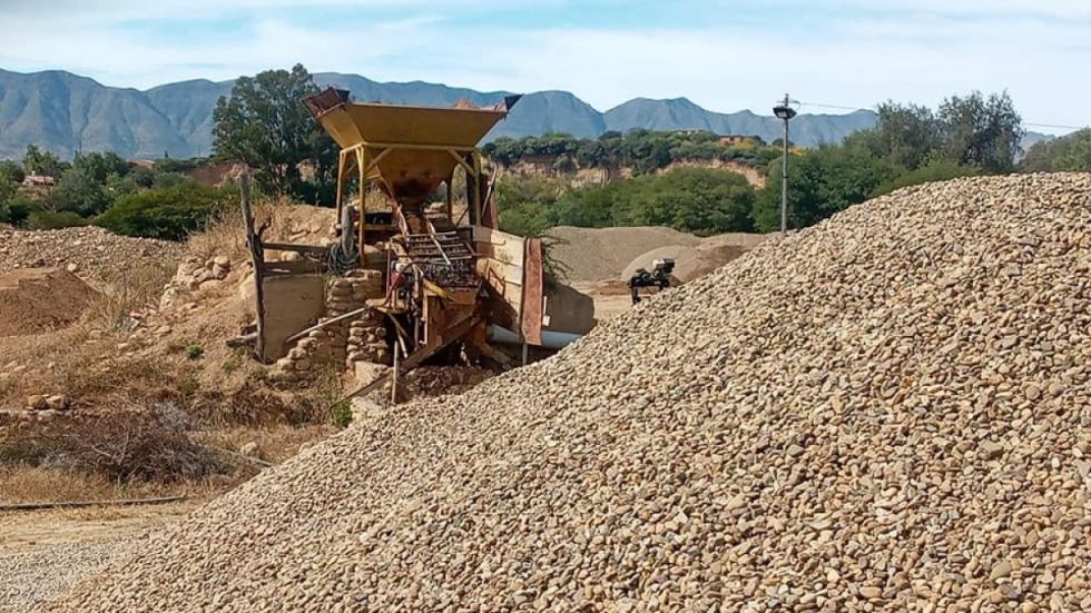 Municipios del valle central no tienen plan de manejo de áridos