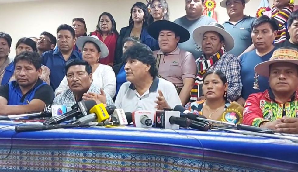 Evo convoca a Congreso del MAS para julio en el Chapare y pide audiencia con el TSE