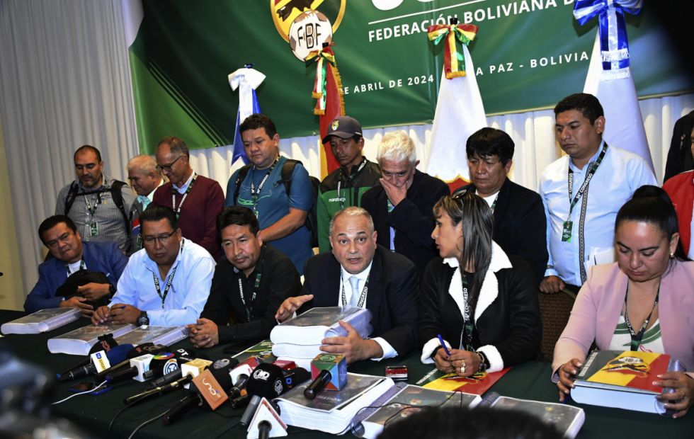 Congreso de la FBF destituye a Noel Montaño de la presidencia de la ACF