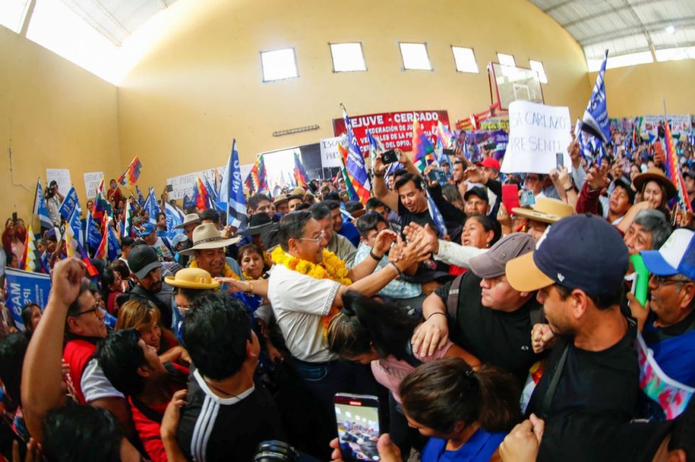 “Banda trucha de maleantes”, Lizárraga cuestiona el congreso arcista 