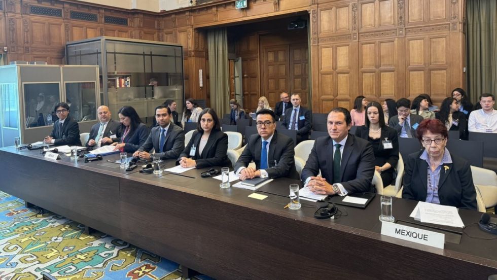 México acusa a Ecuador de “cruzar líneas”