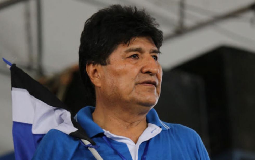 Evo dice que “Lucho tiene un plan para autoprorrogarse” en la silla presidencial y se estrella contra el congreso de El Alto