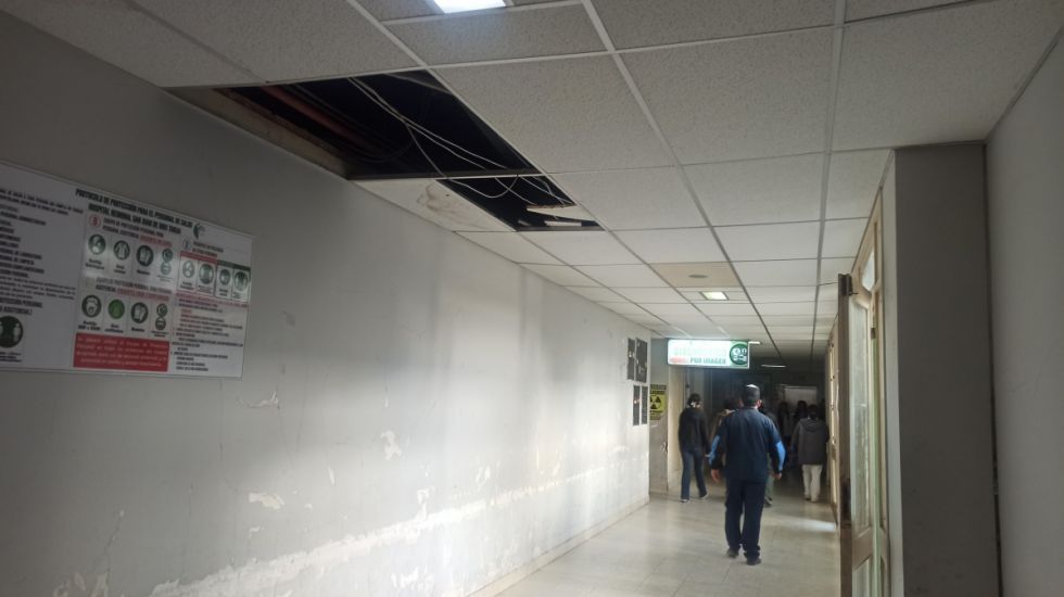 Deterioro y falta de medicamentos en el HRSJD alertan a trabajadores