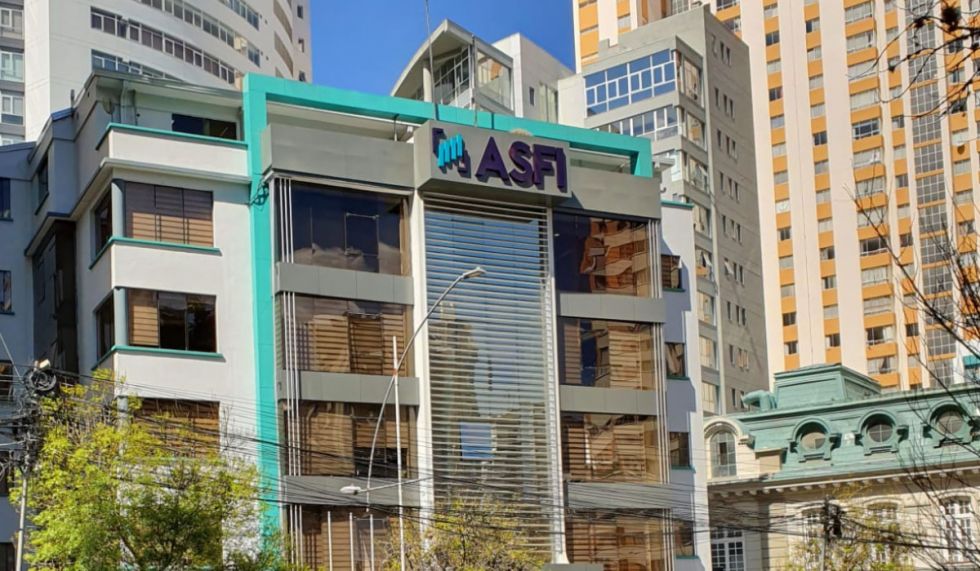 ASFI procesa a 22 entidades financieras tras incremento de cobros en transacciones al exterior y compras por internet