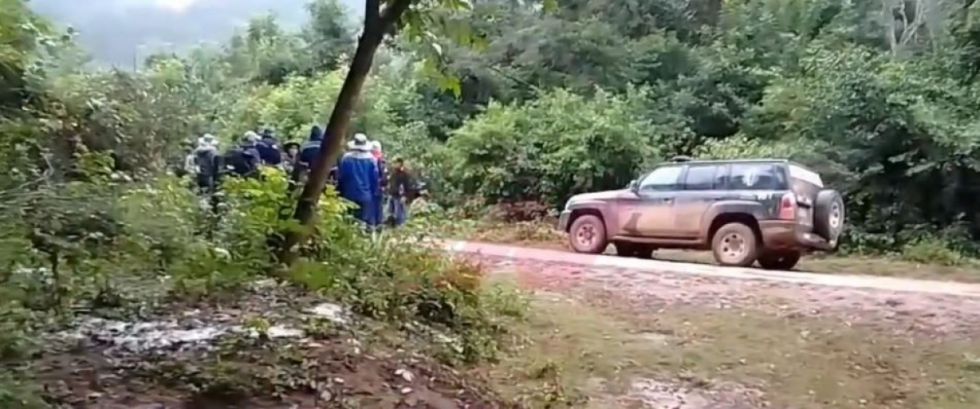 Bloqueo en Chiquiacá impide el paso de trabajadores de YPFB y Petrobras al Domo Oso-X3