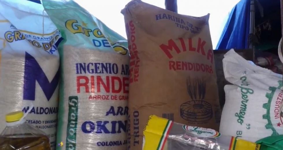 Defensa del Consumidor controla precios de insumos para la elaboración del pan en Tarija