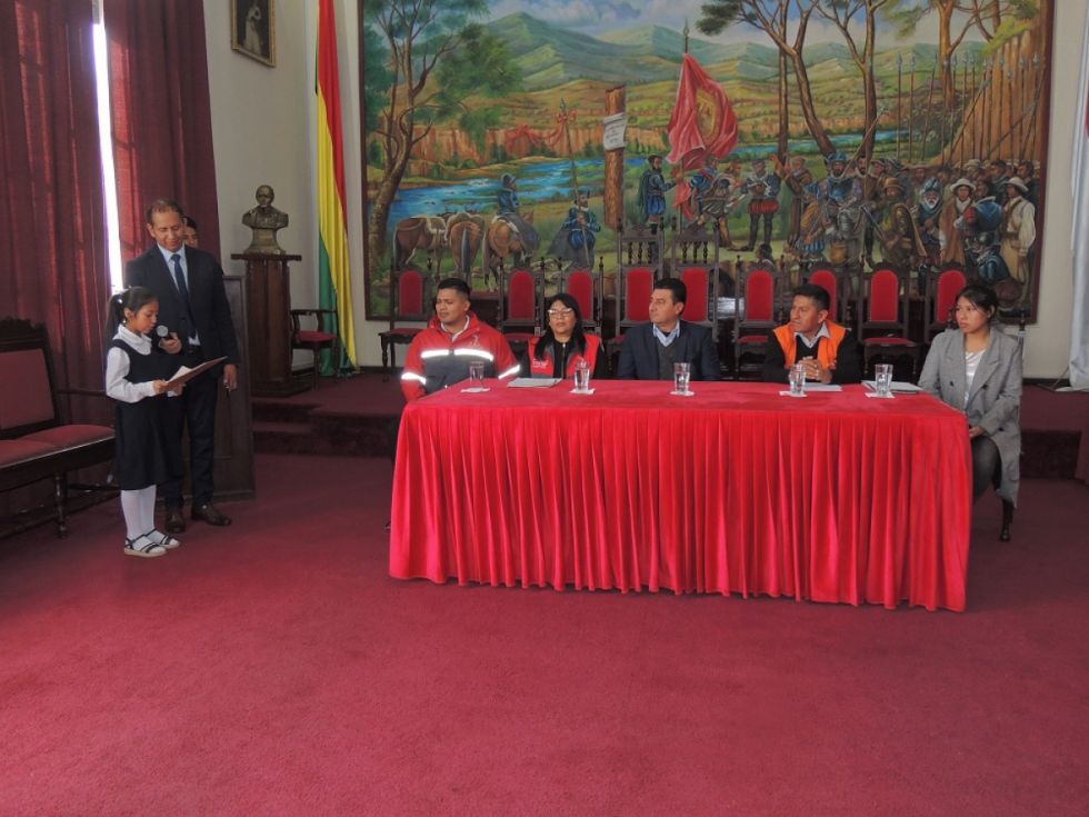 El programa “Estudiemos juntos” ayudará a 650 escolares 