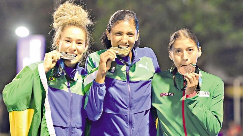 La tarijeña Valeria Quispe eleva a Bolivia al podio en el campeonato Iberoamericano