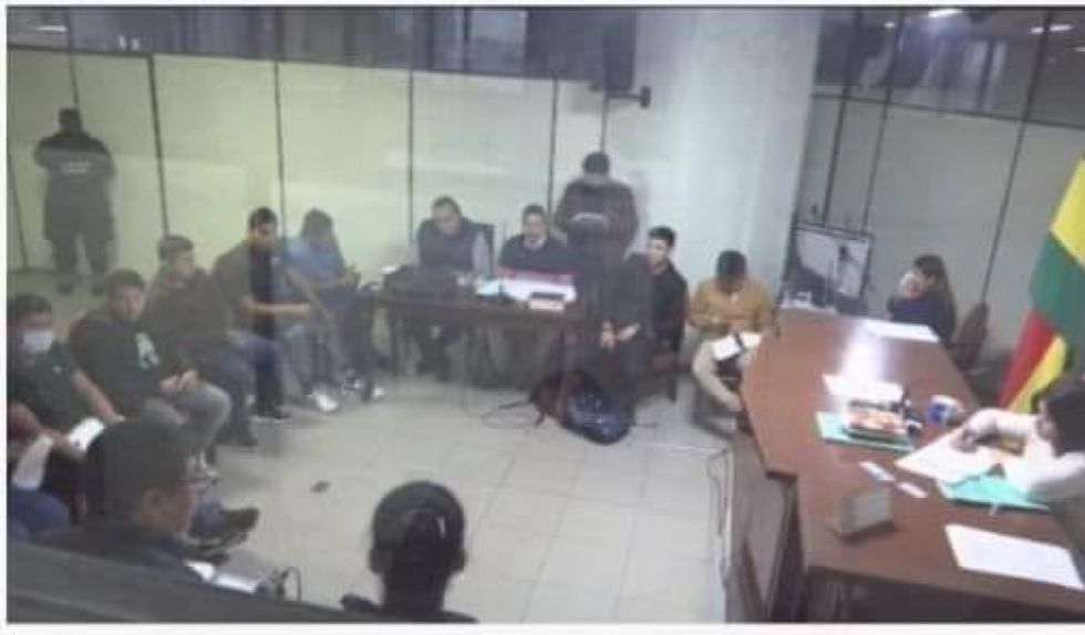 Detienen a cuatro policías y un civil por tortura a un militar de Villa Montes