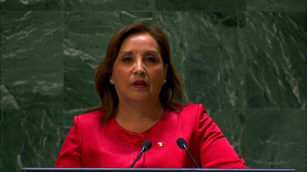 Perú: Advierten una persecución judicial contra Boluarte