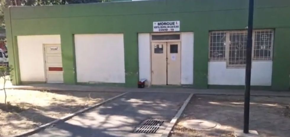 Hallan muerto a un joven en celdas de una EPI