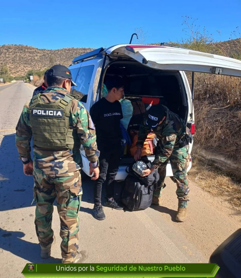 Sujeto transportaba 120 cápsulas de cocaína a Tarija