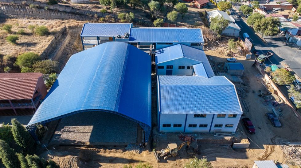 Tarija: Infraestructura para dos colegios tiene 90% de avance