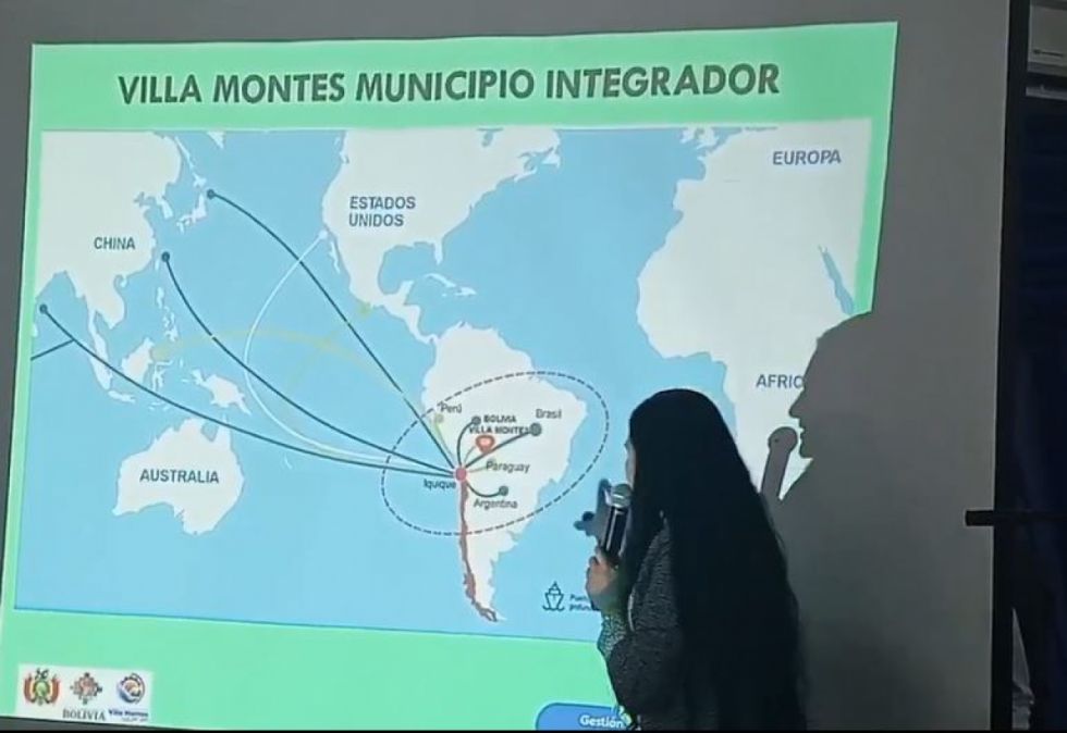 Villa Montes estuvo presente en Seminario Internacional