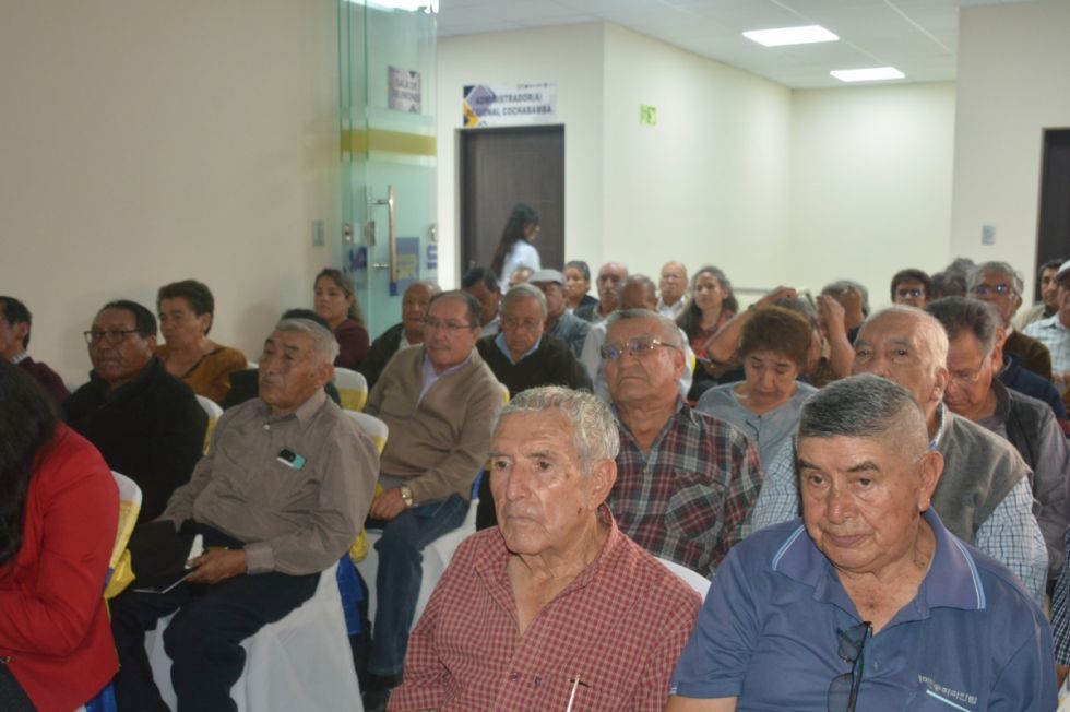 Renta de jubilados se incrementará entre Bs 39,88 y Bs 107,48 de forma retroactiva a enero y desde junio