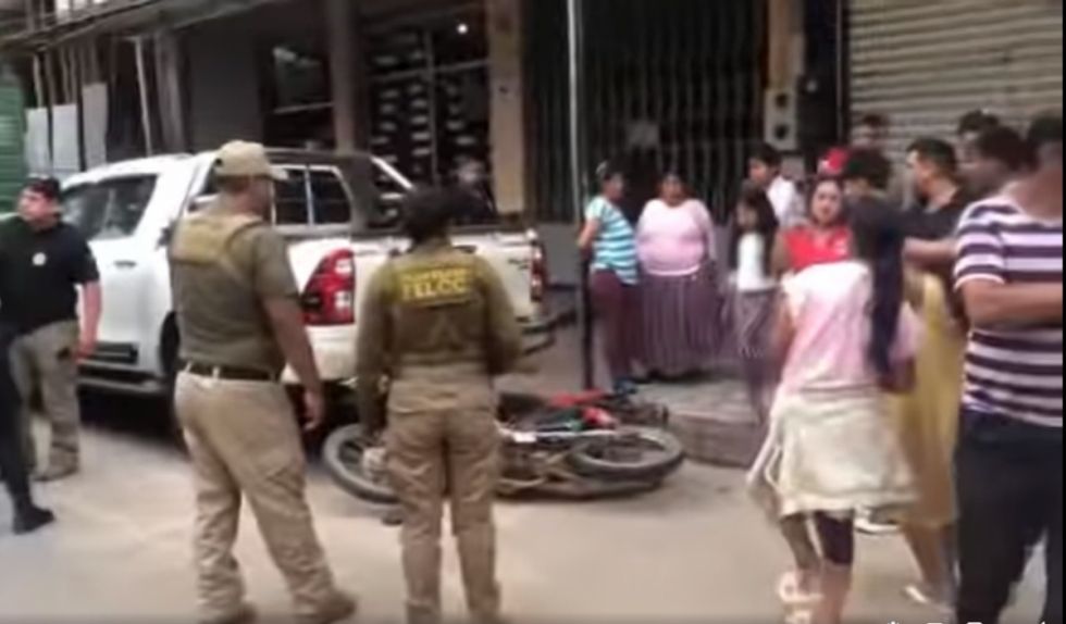 Bermejo: Dos hombres intentaron robar una casa de cambios y huyeron a los tiros 