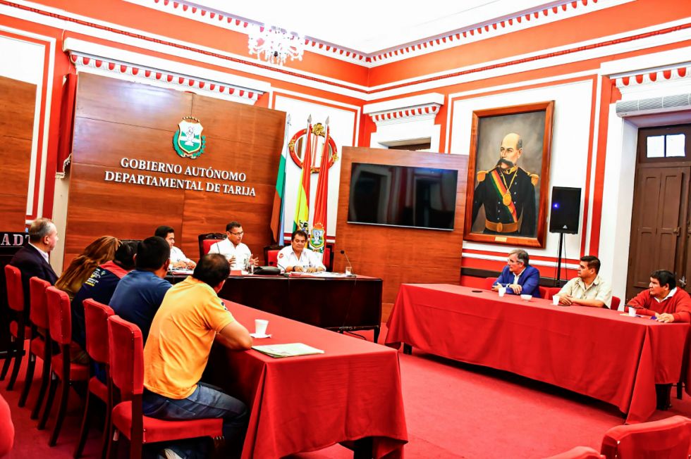 La Gobernación de Tarija garantiza continuidad del programa de GNV 