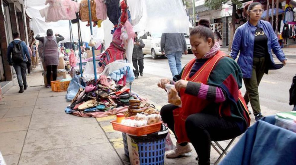 Sube la población ocupada en Bolivia, pero observan la calidad del empleo