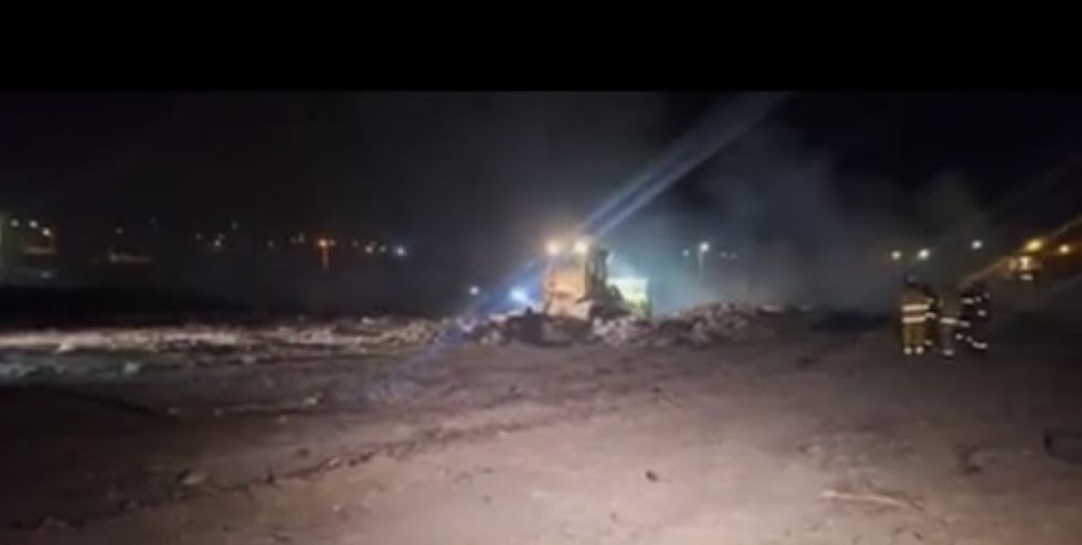 Incendio en Morros Blancos moviliza a Bomberos y la Alcaldía 