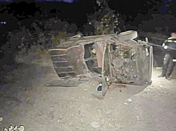 Dos mujeres fallecen luego que el vehículo en el que viajaban se embarrancara