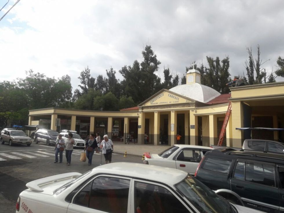 Tarija: Niña de 3 años se extravió en el Cementerio