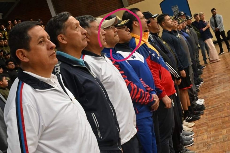 Compartiendo himno