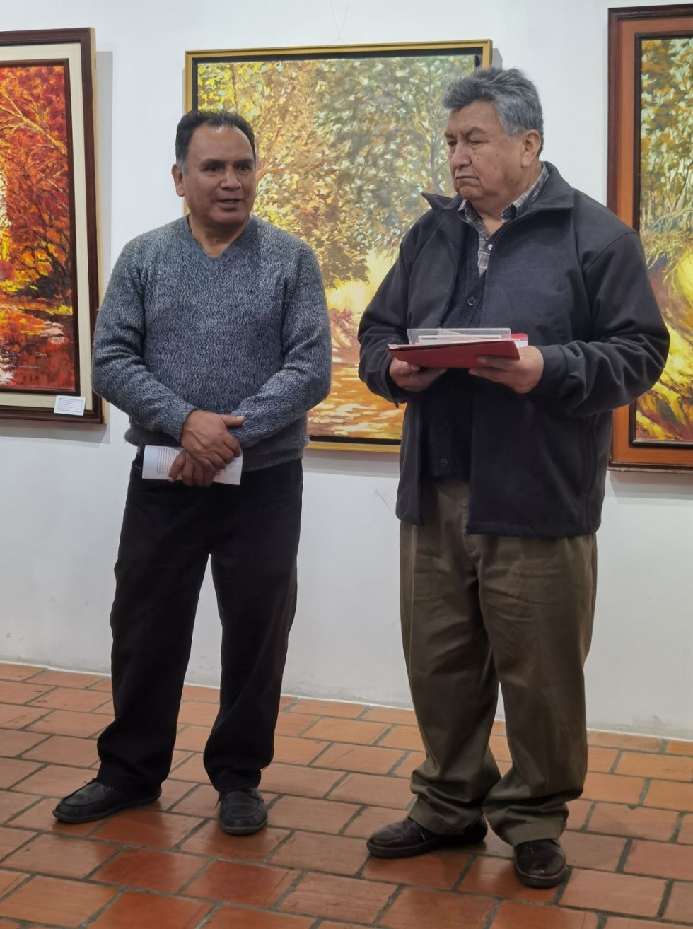 Willy Loza expresa admiración por la obra de Carrasco.