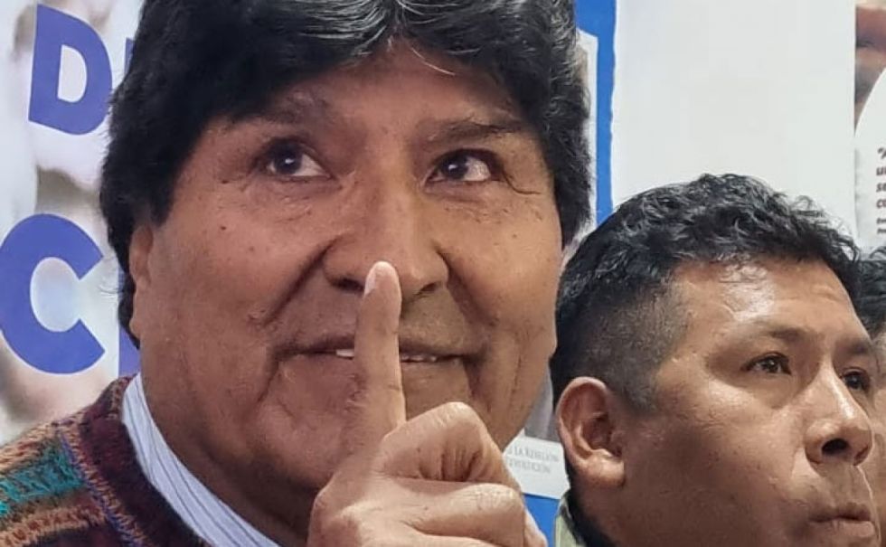 Evo Morales suspende "movilizaciones convocadas" tras retomarse "la calma"