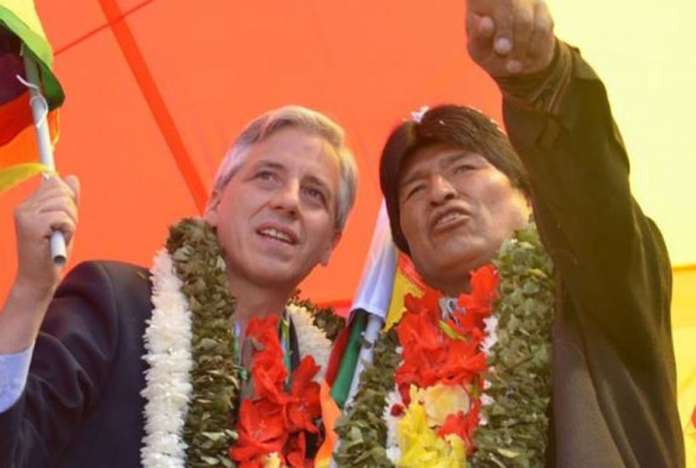 Evo a Álvaro: ‘¿acaso está de acuerdo con impedir mi participación democrática?’
