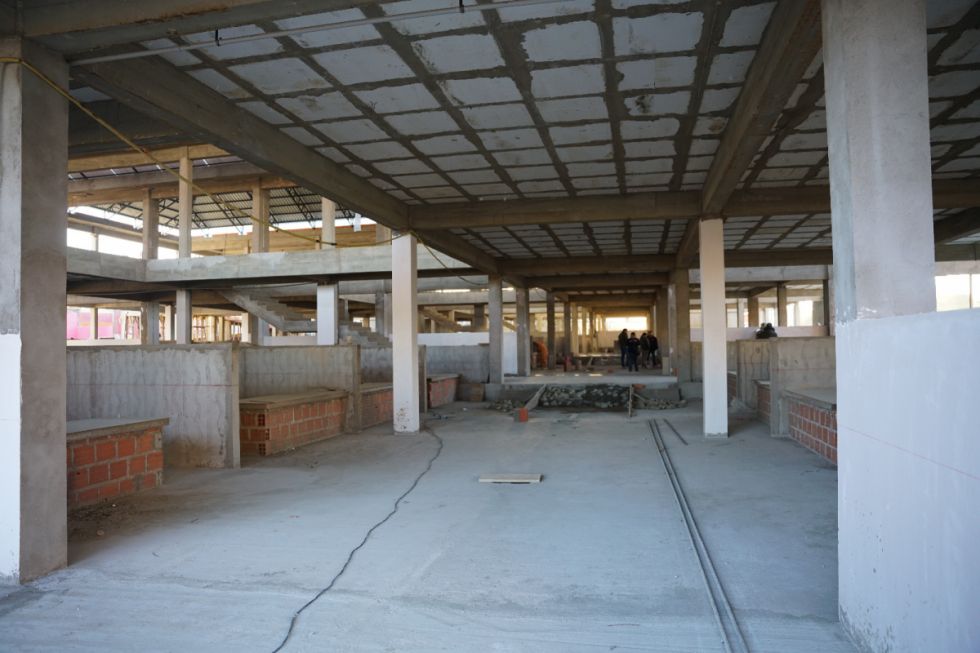 Parlamentarios inspeccionan las obras del Gobierno en Tarija