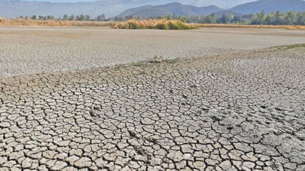 Ante sequía en Oruro, dirigente gestionó agua en cisternas solo para comunidades que apoyan a Arce 