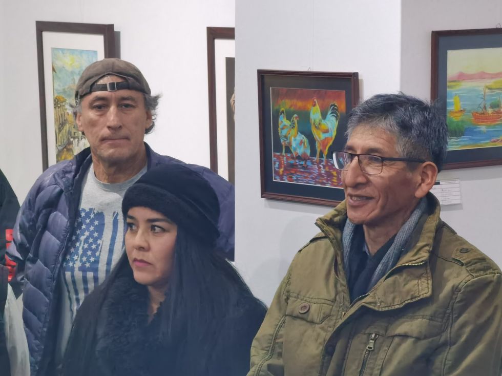 Iván Castrillo, Lilian Carvajal y Paulo Paricagua