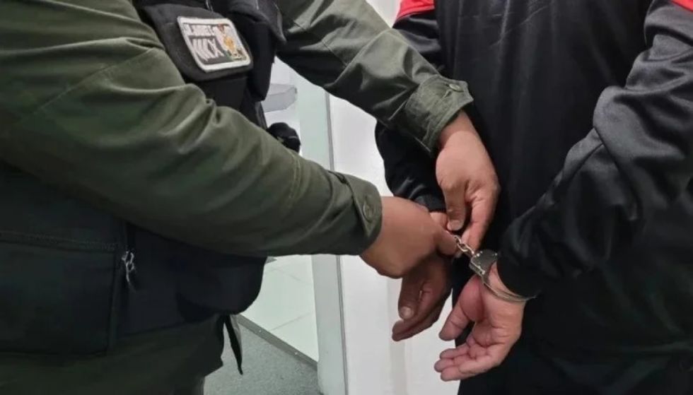 Envían a Morros Blancos a abogado asesino de Fidel