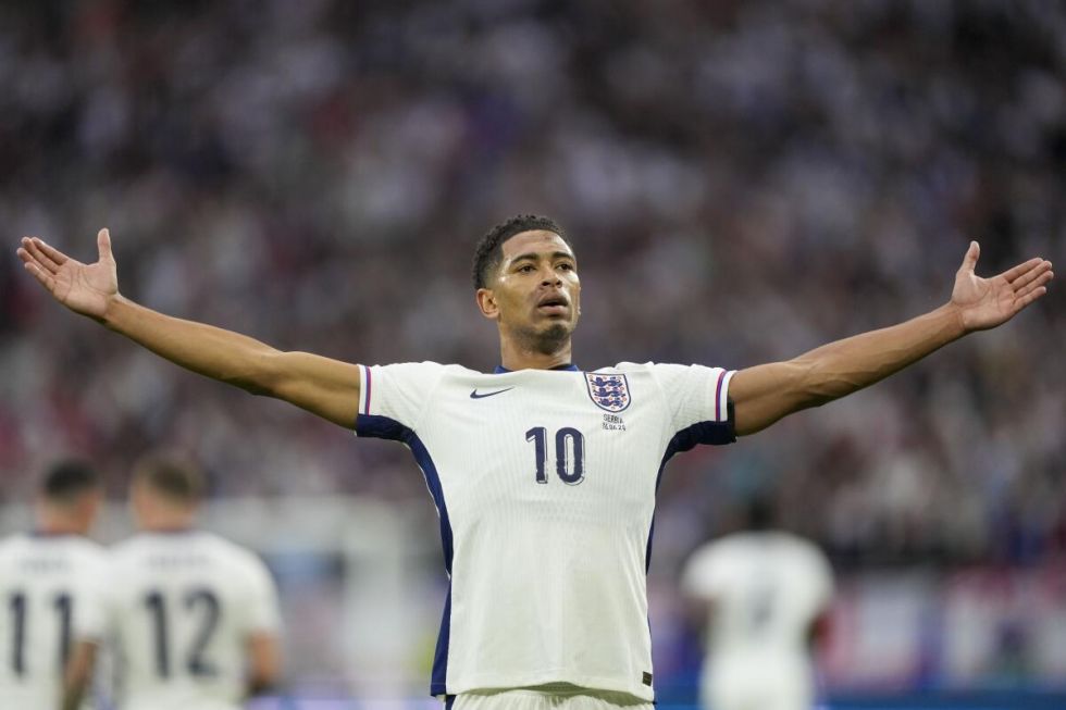 Inglaterra y España en una final  que podría definir al ganador del Balón de Oro 