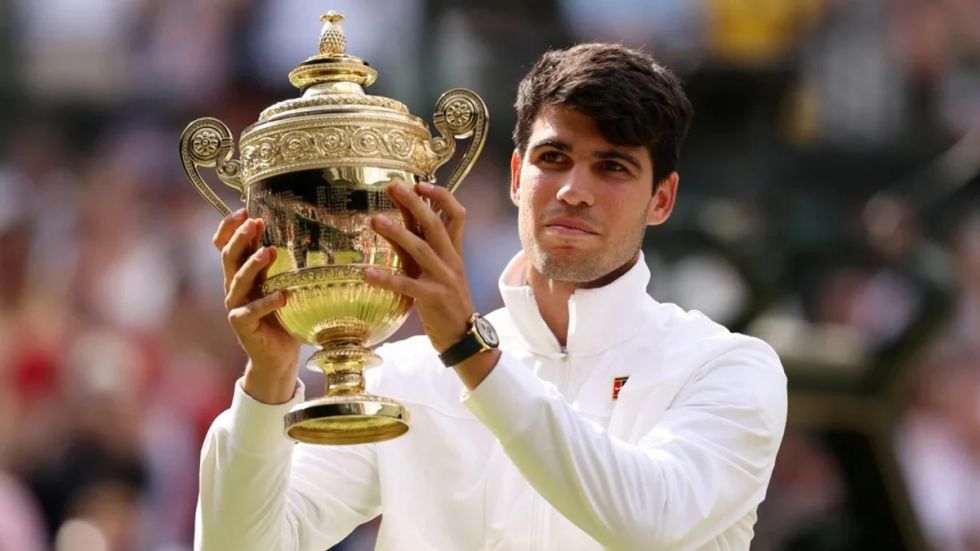 Los récords que consiguió Alcaraz tras superar a Novak en Wimbledon