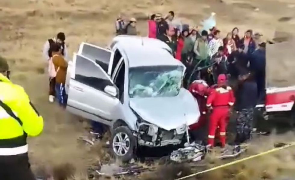 Conductor ebrio causó colisión con 11 heridos; alegaba ser policía, exfiscal y juez