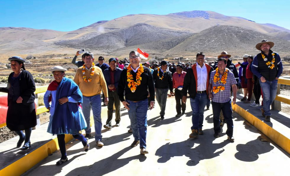 La Gobernación entrega puente que une a Pueblo Nuevo y Campanario 