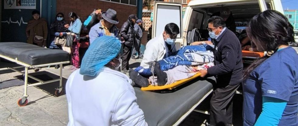 Choque entre camión y un bus en la ruta a Chile dejó más de 10 fallecidos y 16 heridos (Lista)