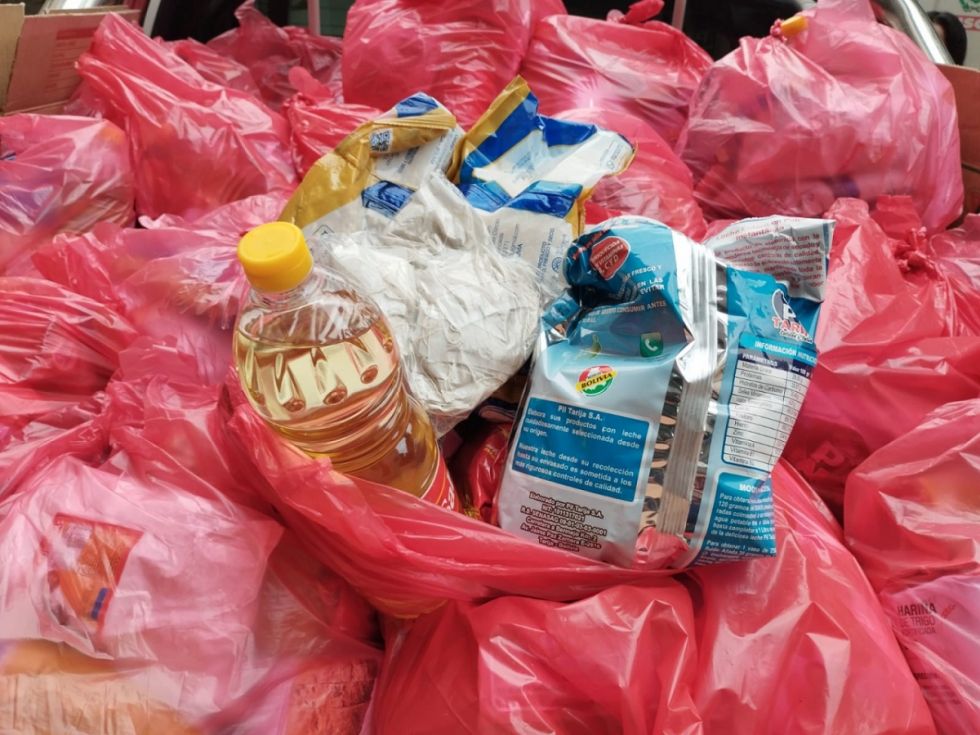 Piden instalar balanza para controlar el peso de la Canasta del Adulto Mayor