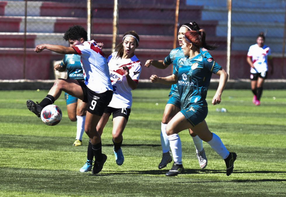 Always Ready, Astor y Deportiva  Ita mandan en la Liga Femenina 