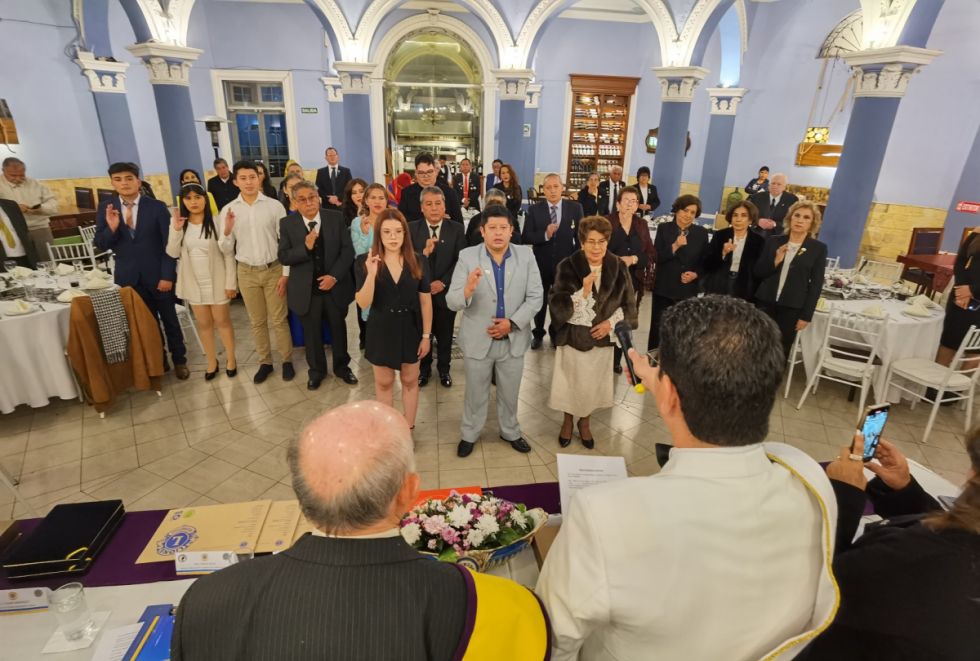 Posesión de los nuevos directorios del Club de Leones Tarija