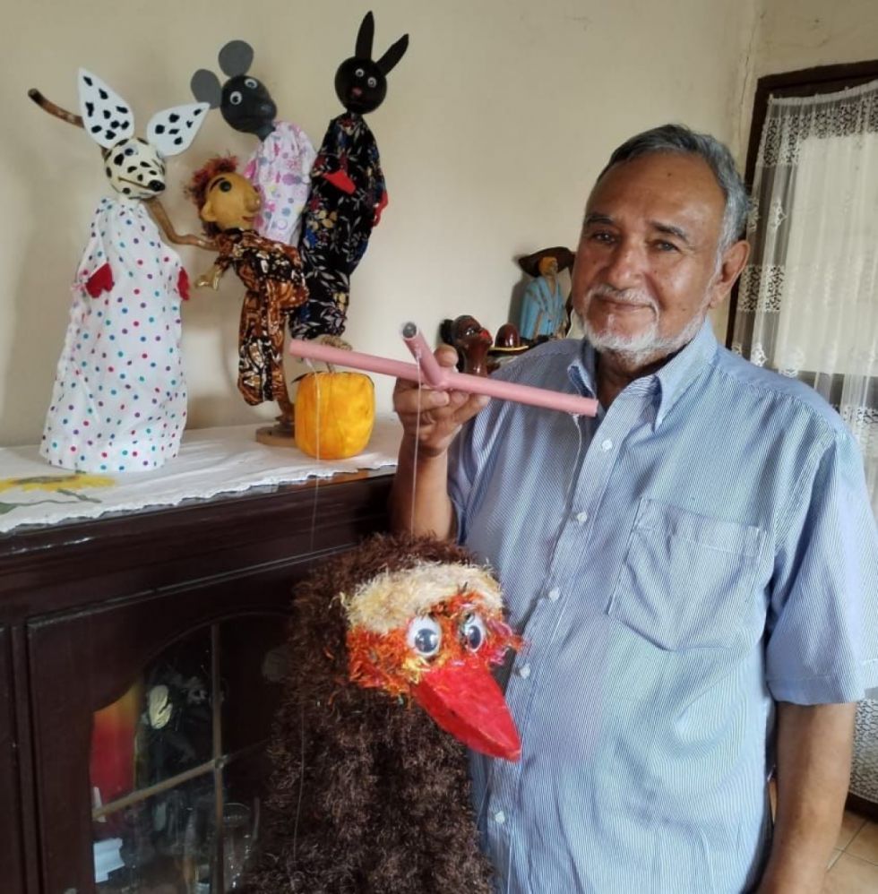 Zenín y sus títeres